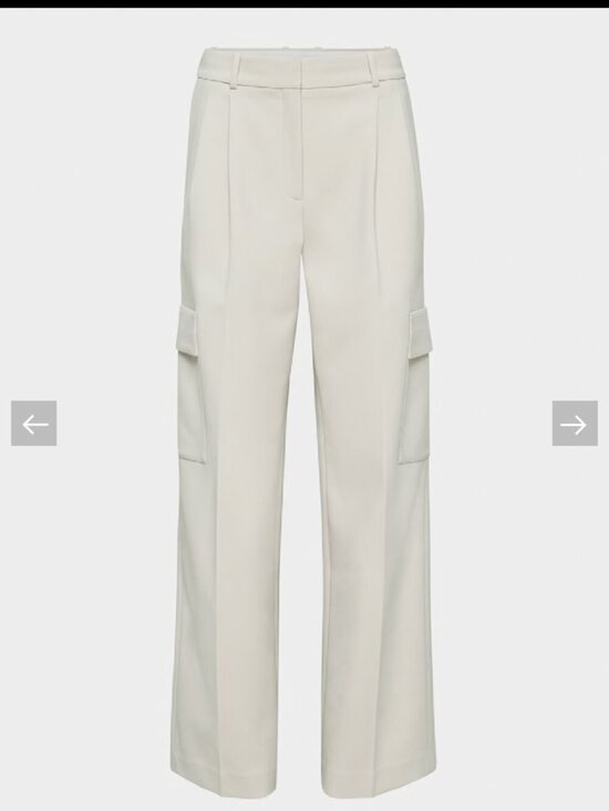 Babaton Pants - Babaton Spotlight Cargo Pant Wide Leg High Rise Pant size 10